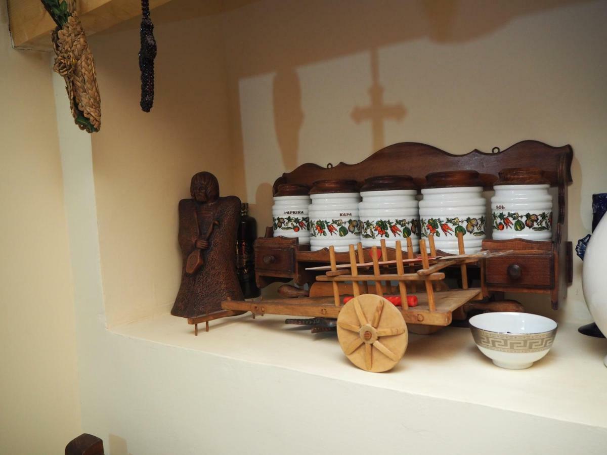 Jeki'S Apartment In Old Тбилиси Екстериор снимка